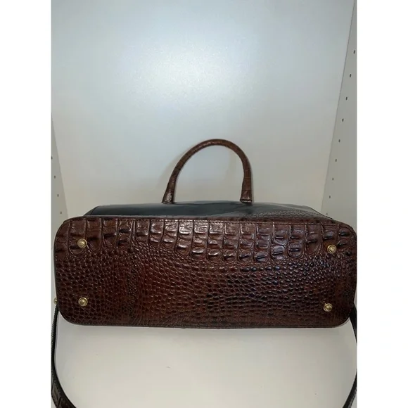 Vintage BRAHMIN CROCODILE EMBOSSED LEATHER HANDBAG